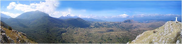 Panoramica a 150° dal santuario della Madonna del Pollino (4 foto unite)