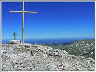 Immancabile croce sulla cima del Miletto