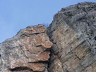 Spaccatura presso la sommità del Mt. Catiello (da sud)