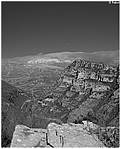 Il Monte Cigno e, sullo sfondo, il Mutria