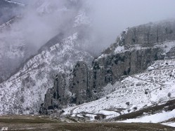 Zona di Fontana Paola e pinnacoli sul lato est del Mt. Pesco Lombardo
