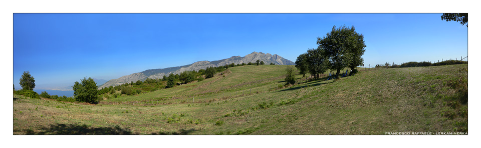 Pianoro sul Monte Comune (877m slm)
