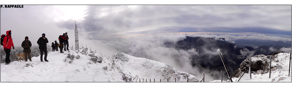 Panoramica della vetta Principale del Terminio (1806m)