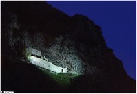 L'eremo di San Michele di Notte dalla piazza di Foglianise