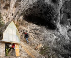 La zona della grotta di S. Barbara e Grotta dei Drappi