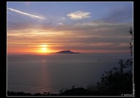 Tramonto dietro l'isola d'Ischia