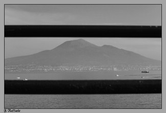 Il Vesuvio dai Bagni di Pozzano (Castellamare)