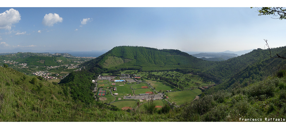 Campiglione: Carney Park e il Cratere del Gauro - Monte Barbaro