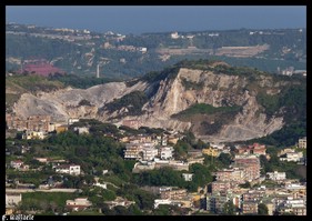 Zoommata sulla Solfatara