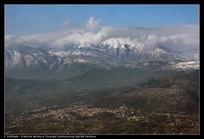 Monte Mutria e Guardia Sanframondi dal Pentime