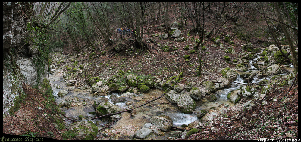 Luogo dove si guada il torrente sul fondovalle del Matrunolo (per poi portarsi sotto la parete N del Mt. Vernacolo)