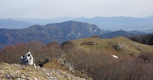 Valico Acquafredda: breve sosta prima della discesa in faggeta